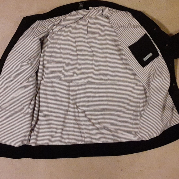 Mens XL black scale varsity jacket - Picture 6 of 6